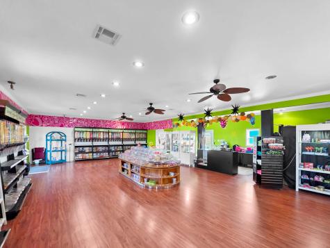 2570 Highway 87 Crystal Beach TX 77650