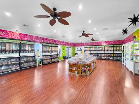 2570 Highway 87 Crystal Beach TX 77650