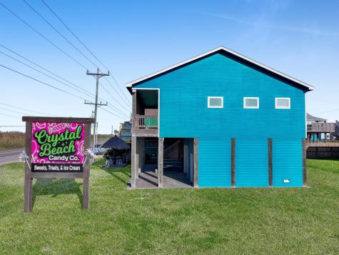 2570 Highway 87 Crystal Beach TX 77650