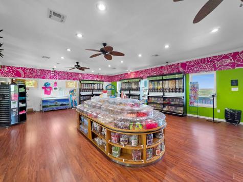 2570 Highway 87 Crystal Beach TX 77650