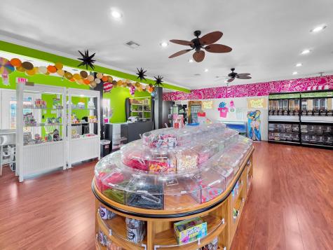 2570 Highway 87 Crystal Beach TX 77650