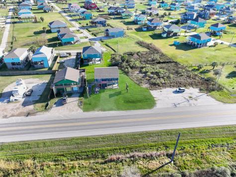 2570 Highway 87 Crystal Beach TX 77650