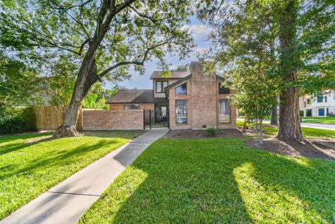 12227 Sarti Street Houston TX 77066