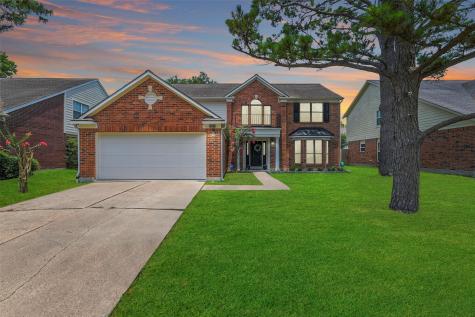 120 Sea Mist Drive League City TX 77573