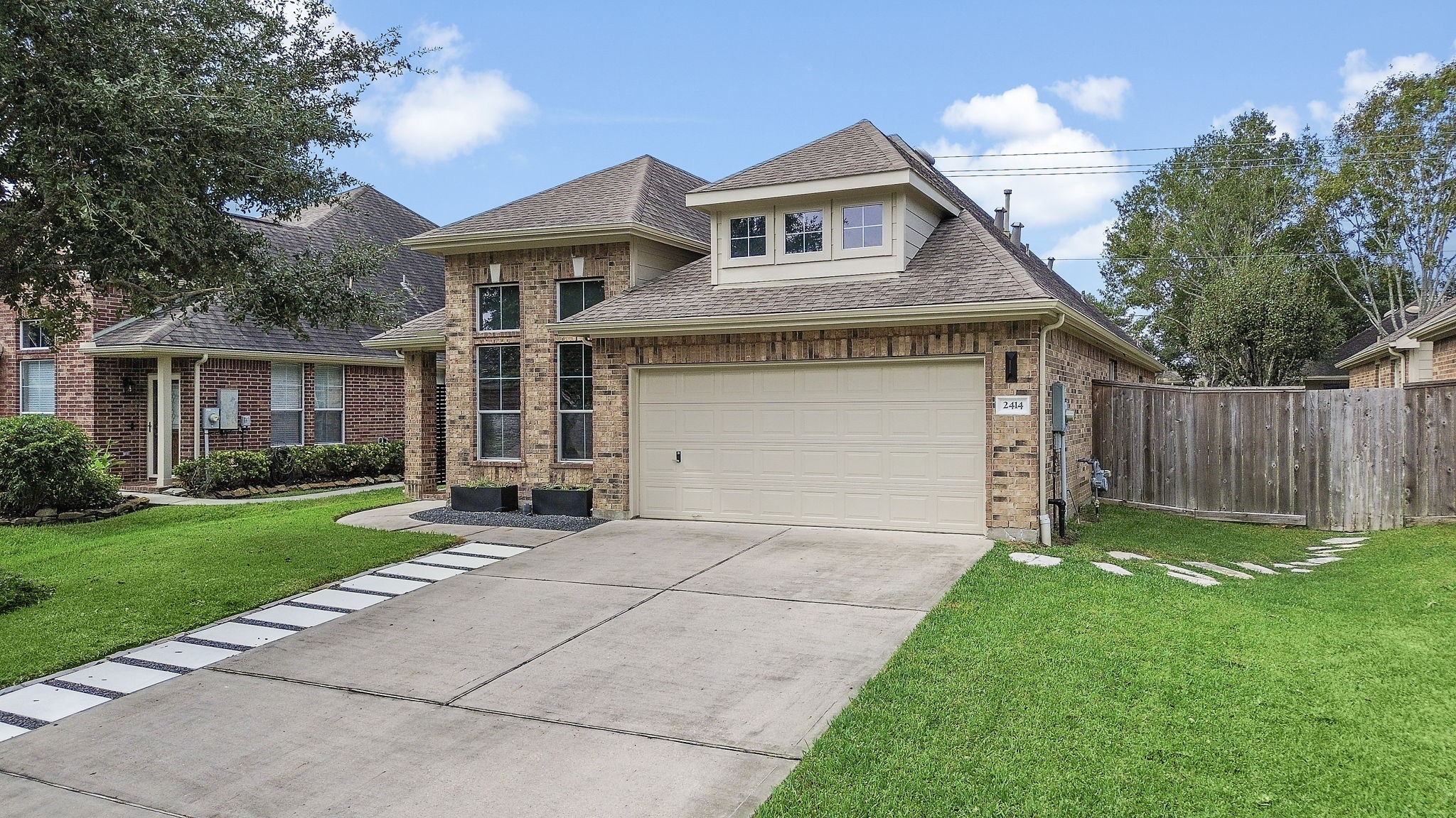 2414 Alamanni Drive Pearland TX 77581