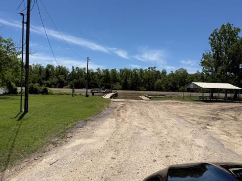 141 W Lakeside Drive Huntsville TX 77320