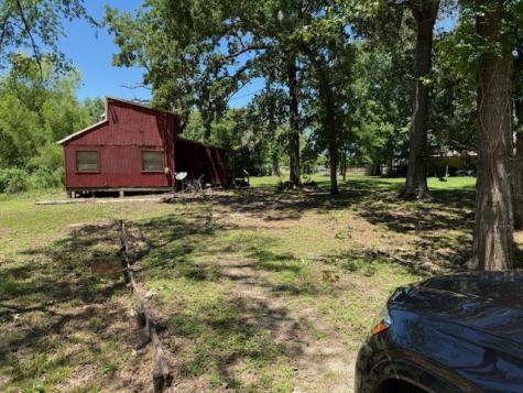 141 W Lakeside Drive Huntsville TX 77320