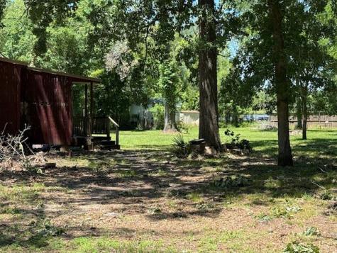 141 W Lakeside Drive Huntsville TX 77320