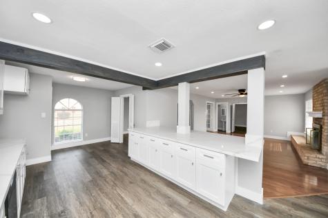 15423 Ridingwood Drive Houston TX 77489