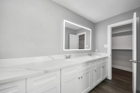 15423 Ridingwood Drive Houston TX 77489