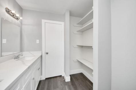 15423 Ridingwood Drive Houston TX 77489