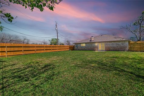 130 Oleander Street Lake Jackson TX 77566