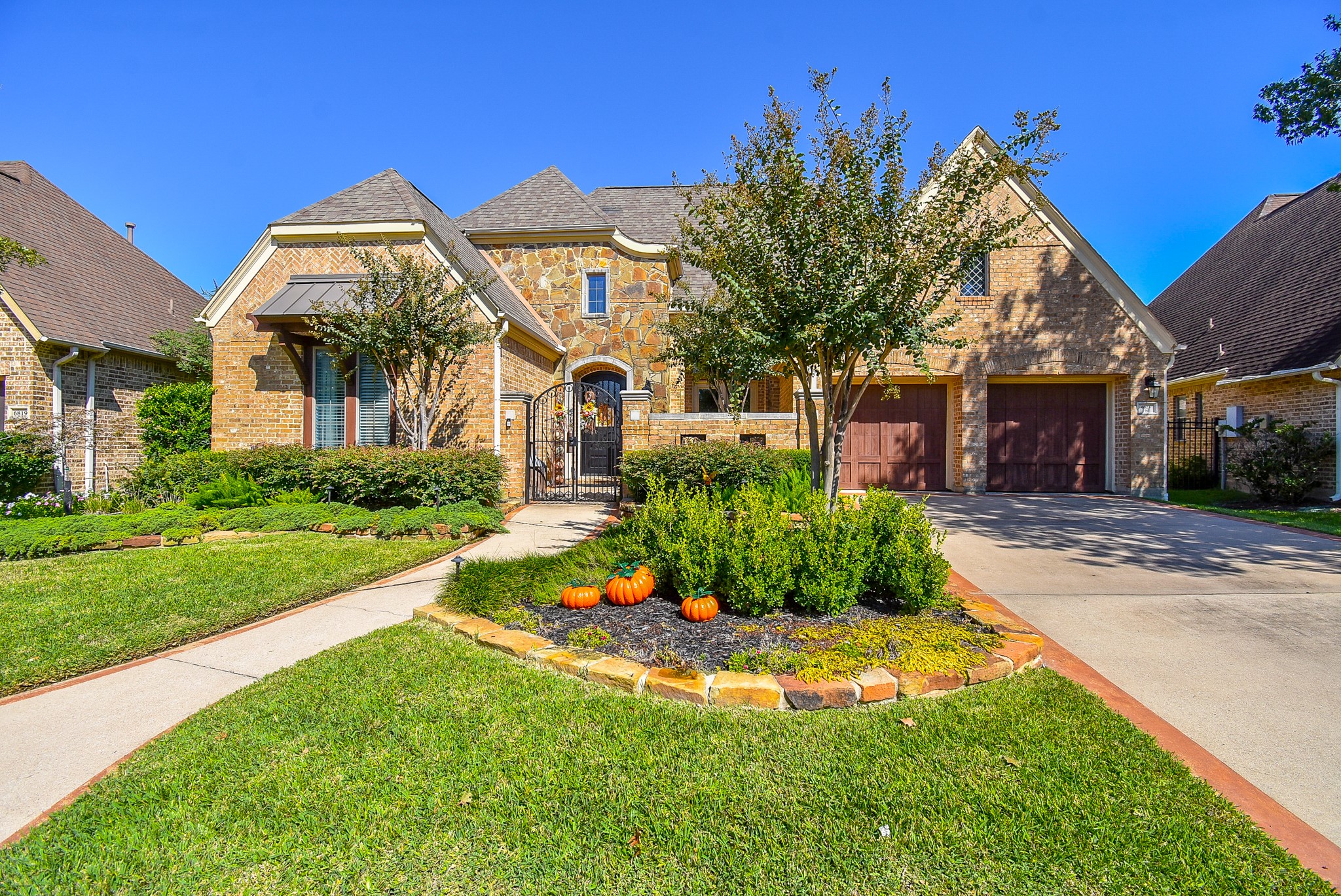 6823 Delamotte Lane Sugar Land TX 77479