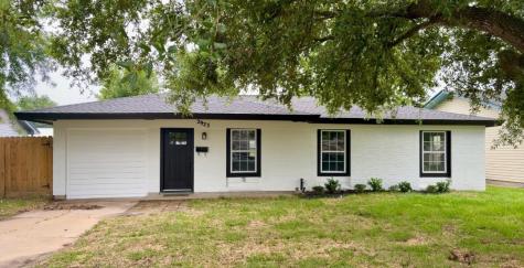 2923 Avenue L Nederland TX 77627