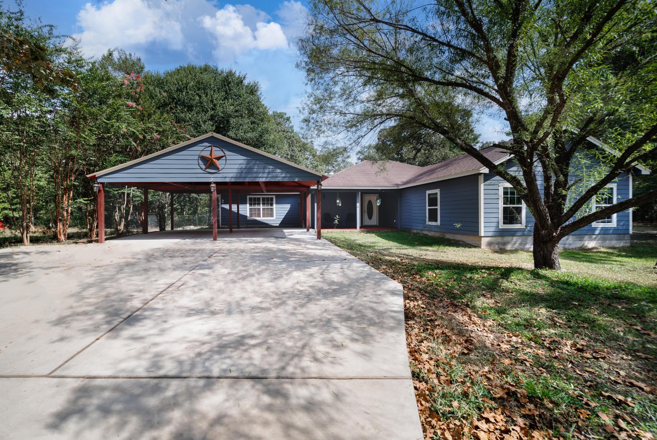 18785 Oakridge Drive Cleveland TX 77328