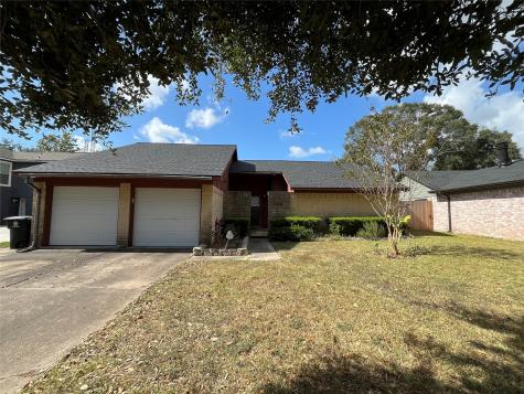 738 Leicester Lane Houston TX 77034