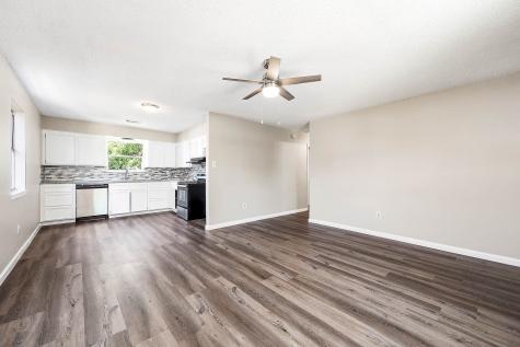514 Oklahoma Avenue Bacliff TX 77518