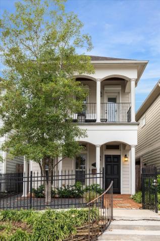 518 Aurora Street Houston TX 77008