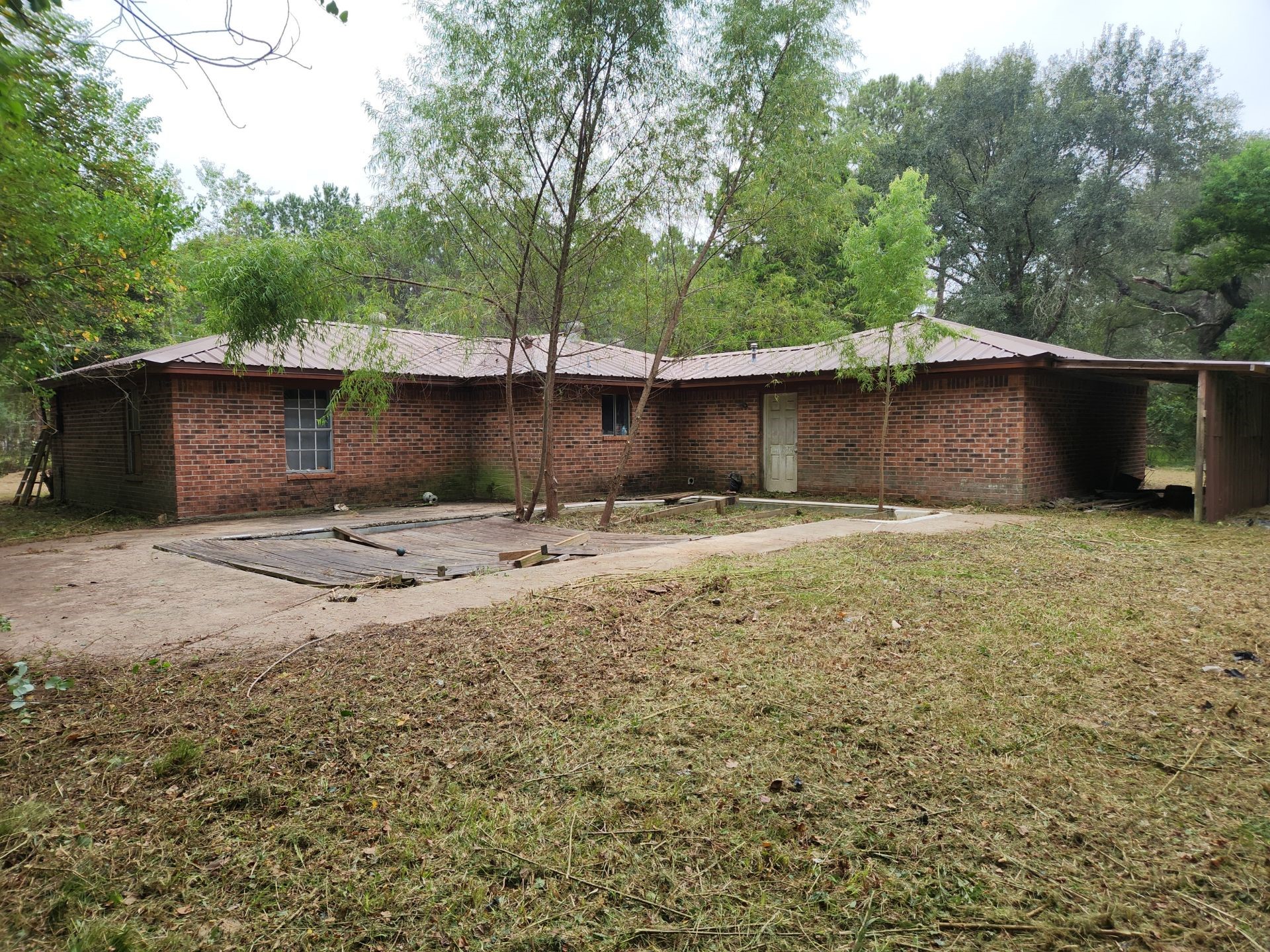 31 May Cox Road Cleveland TX 77328