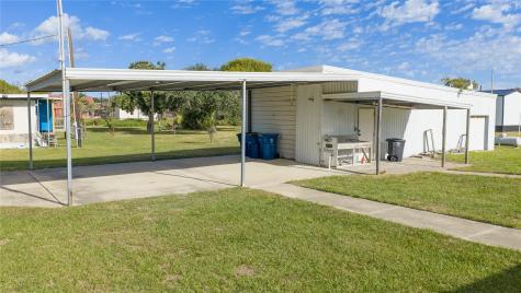 312 W Jefferson Avenue Port O Connor TX 77982