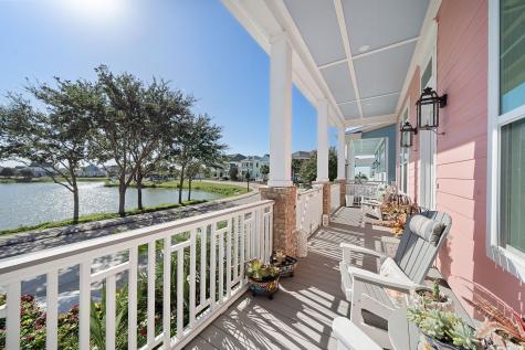 12 Compass Circle Galveston TX 77554