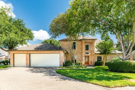 6 Cadena Court Galveston TX 77554