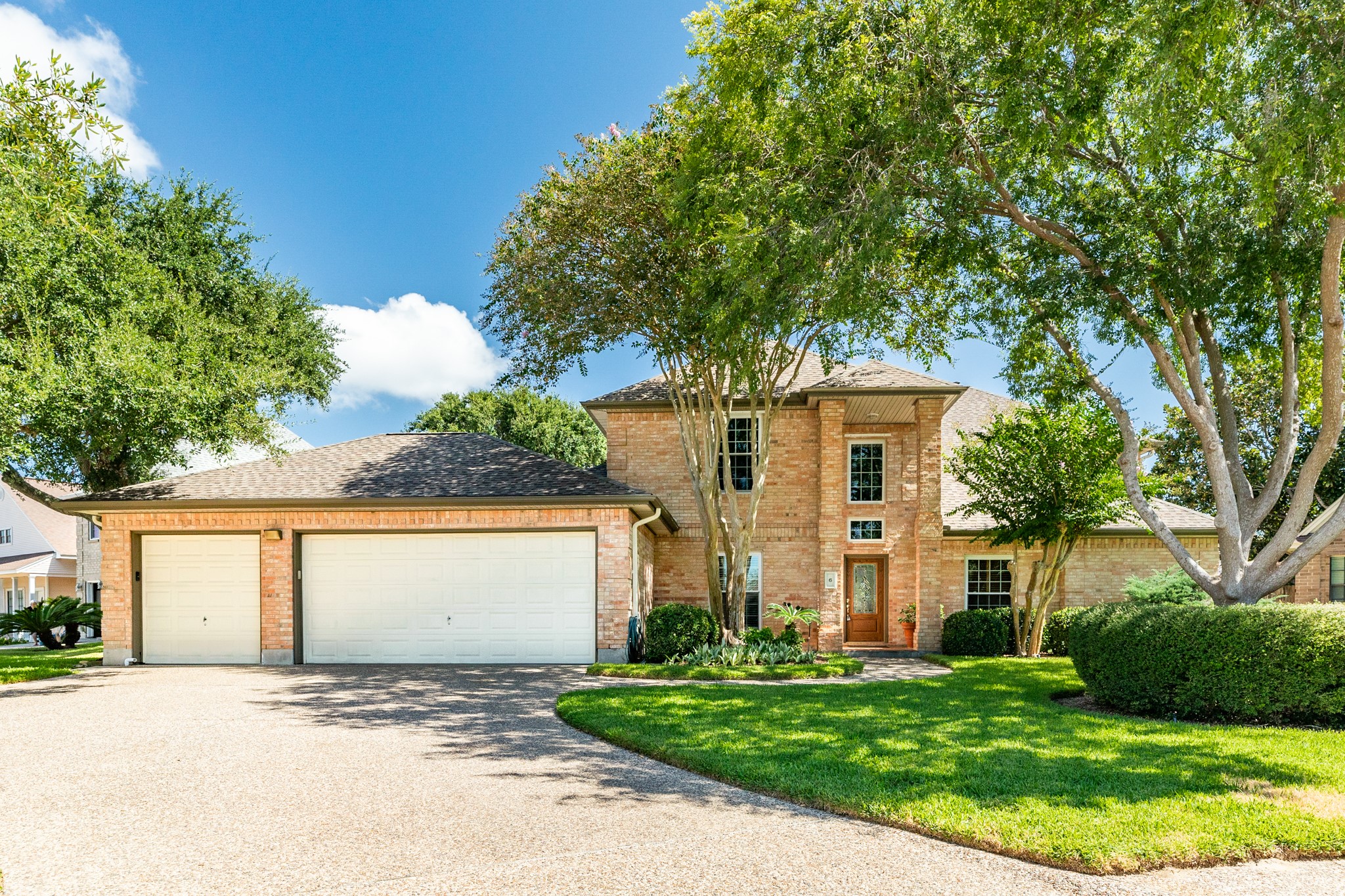 6 Cadena Court Galveston TX 77554