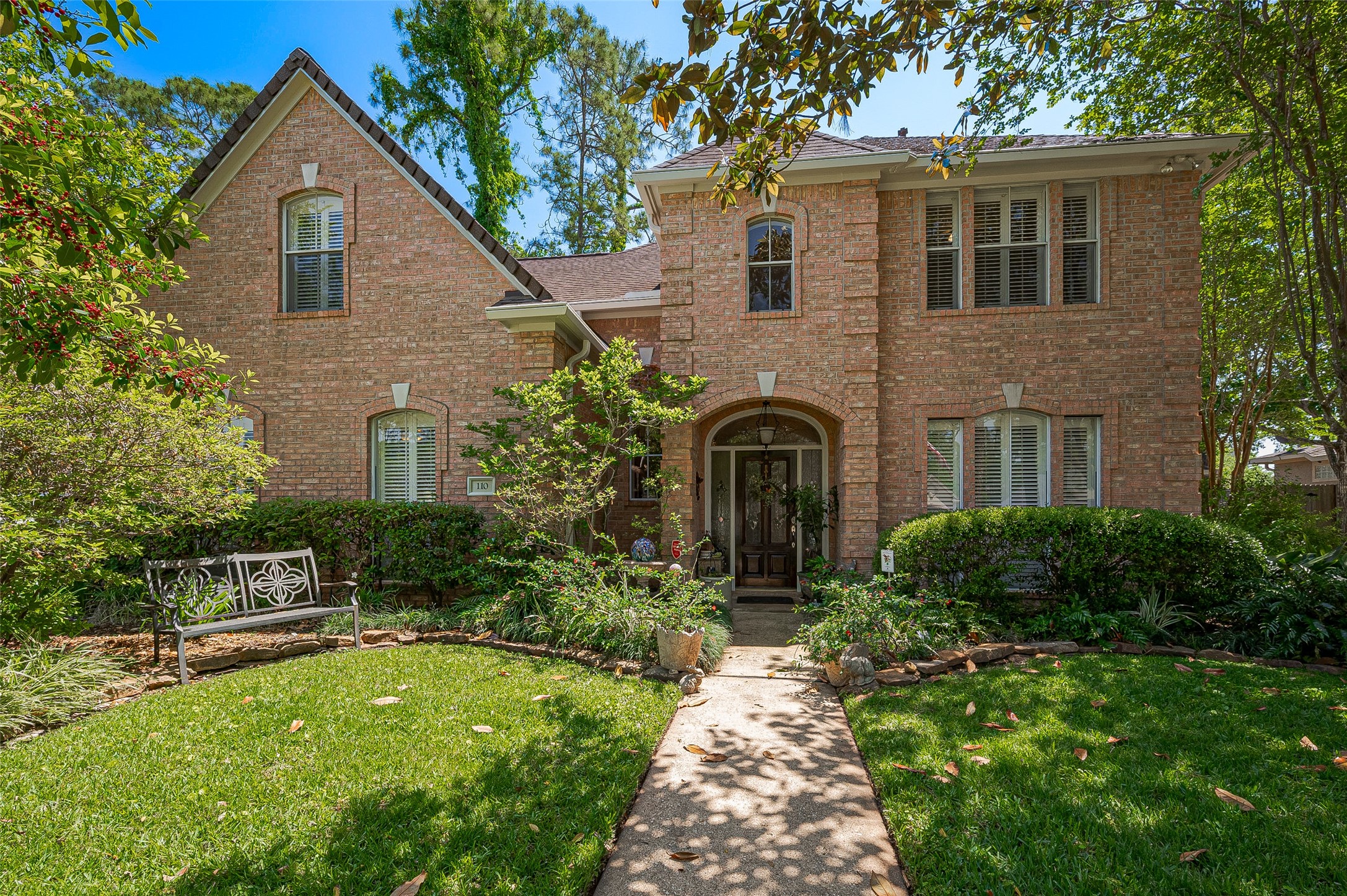110 Pine Point Court League City TX 77573
