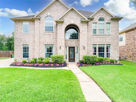 2413 Creeks Edge Drive Pearland TX 77581