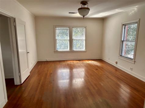 2038 Lexington Street Houston TX 77098