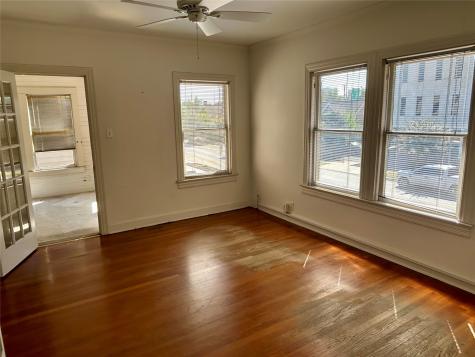 2038 Lexington Street Houston TX 77098