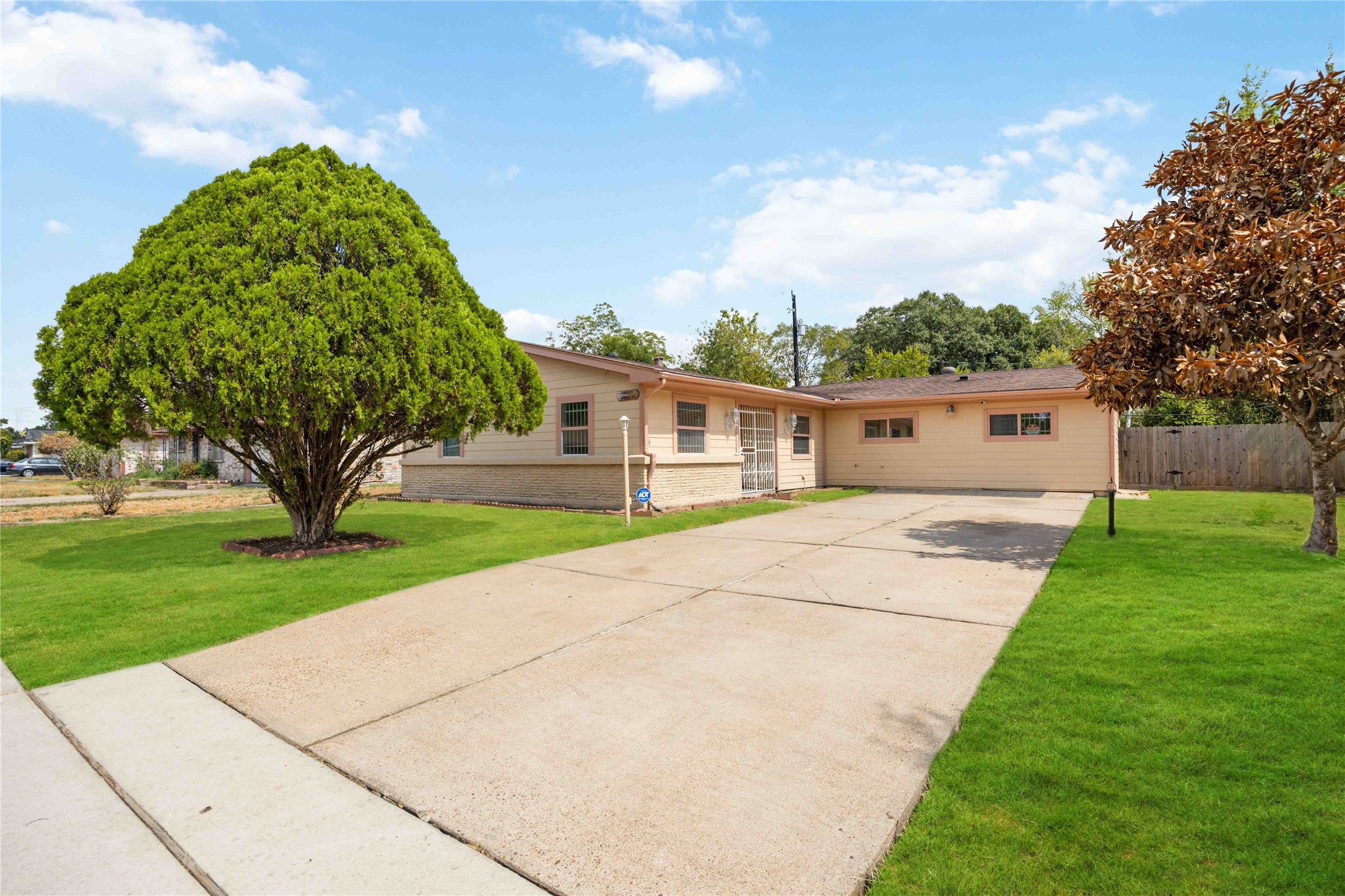 5303 Jorns Street Houston TX 77045