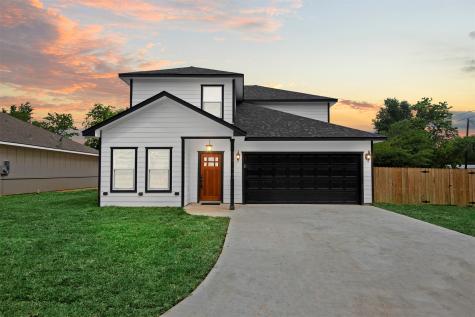 414 Wrangler Street Franklin TX 77856