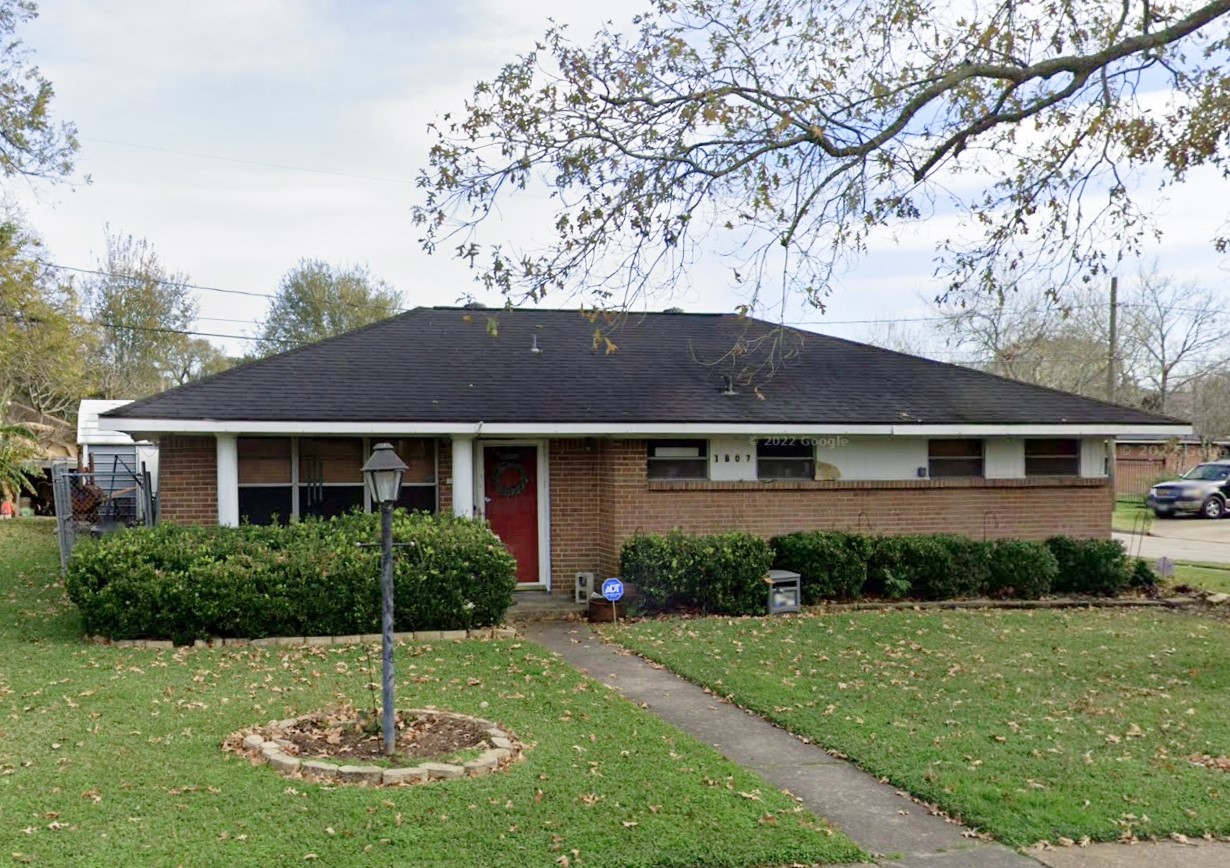 1807 Marguerite Lane Pasadena TX 77502