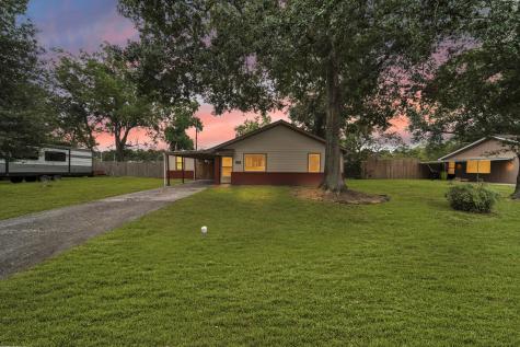115 Anna Street Tomball TX 77375