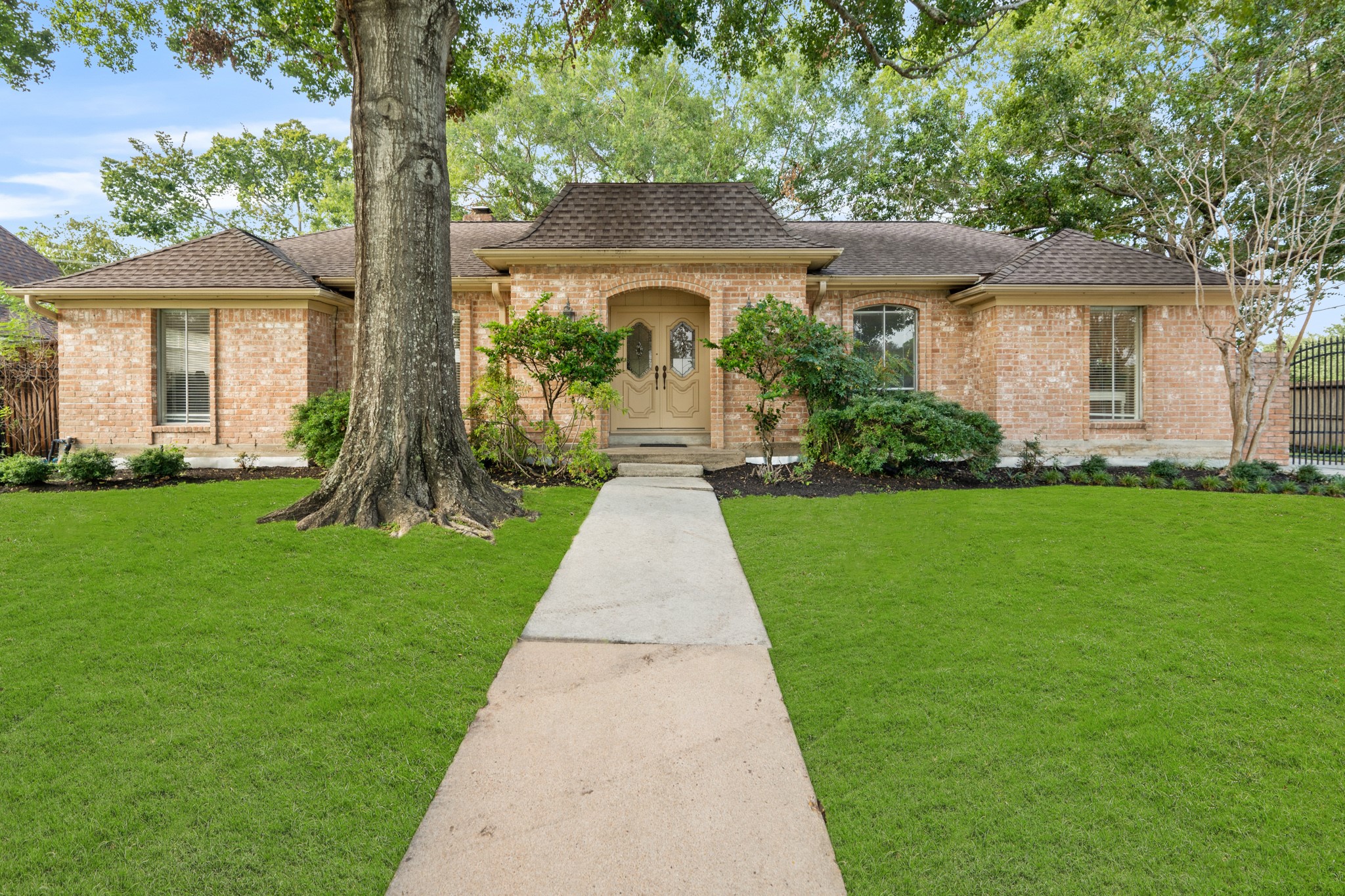 11838 Riverview Drive Houston TX 77077