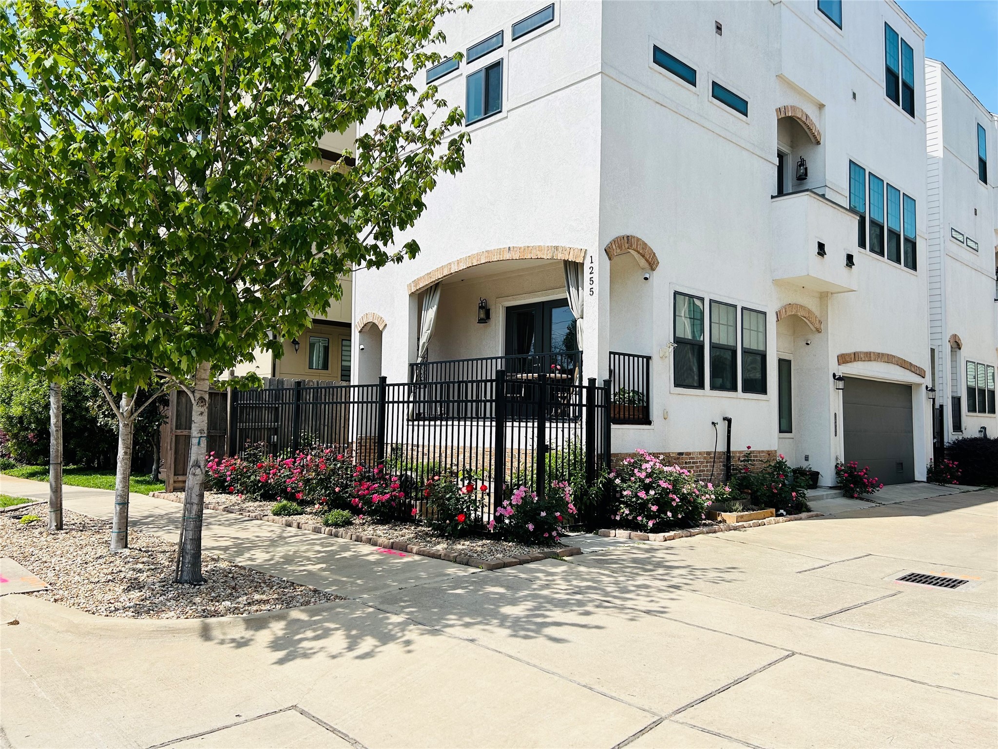 1255 W 23rd Street Houston TX 77008
