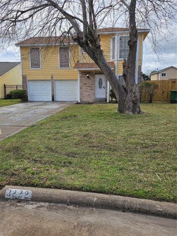 3222 Woodkerr Street Houston TX 77045