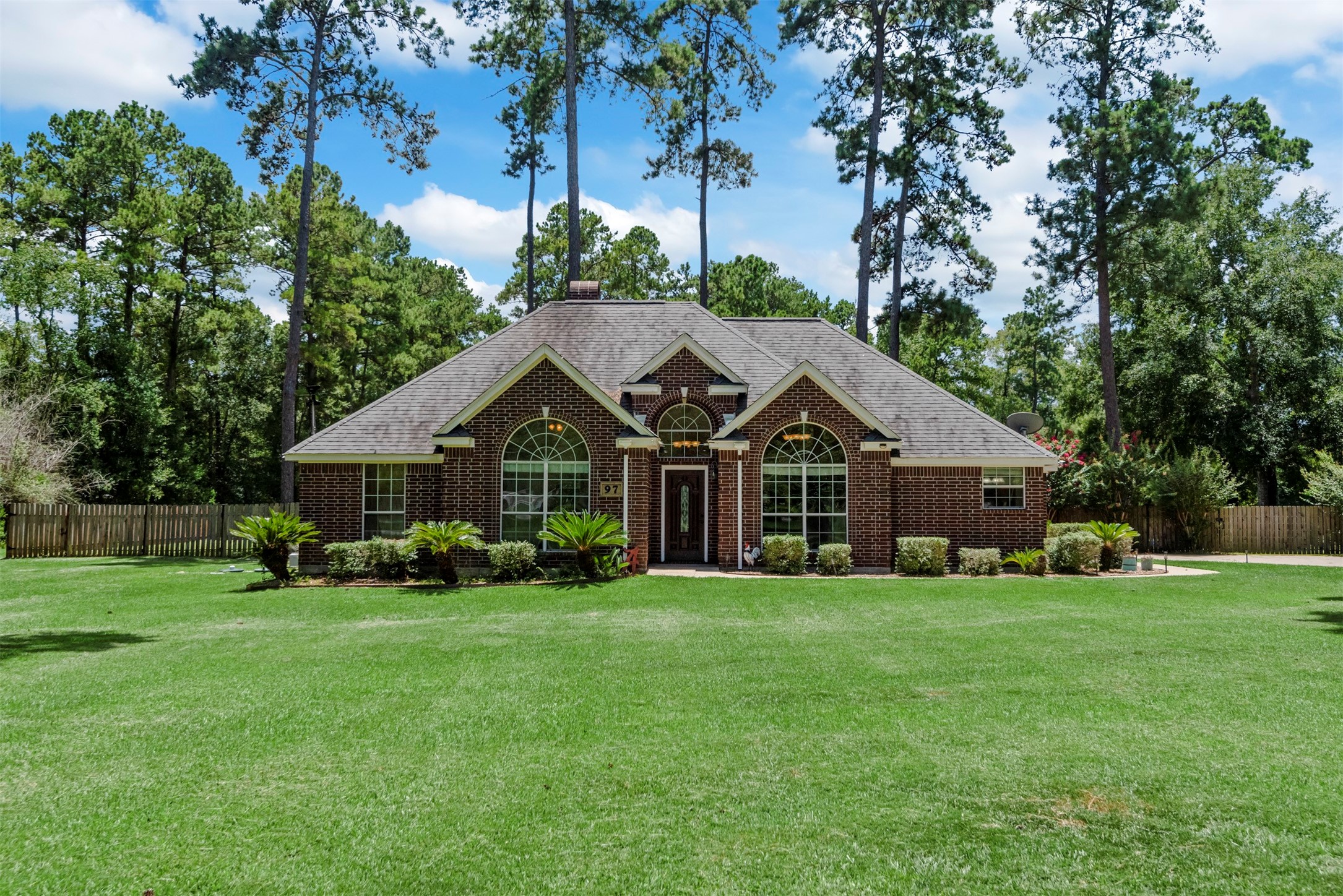 97 County Road 3180 Cleveland TX 77327