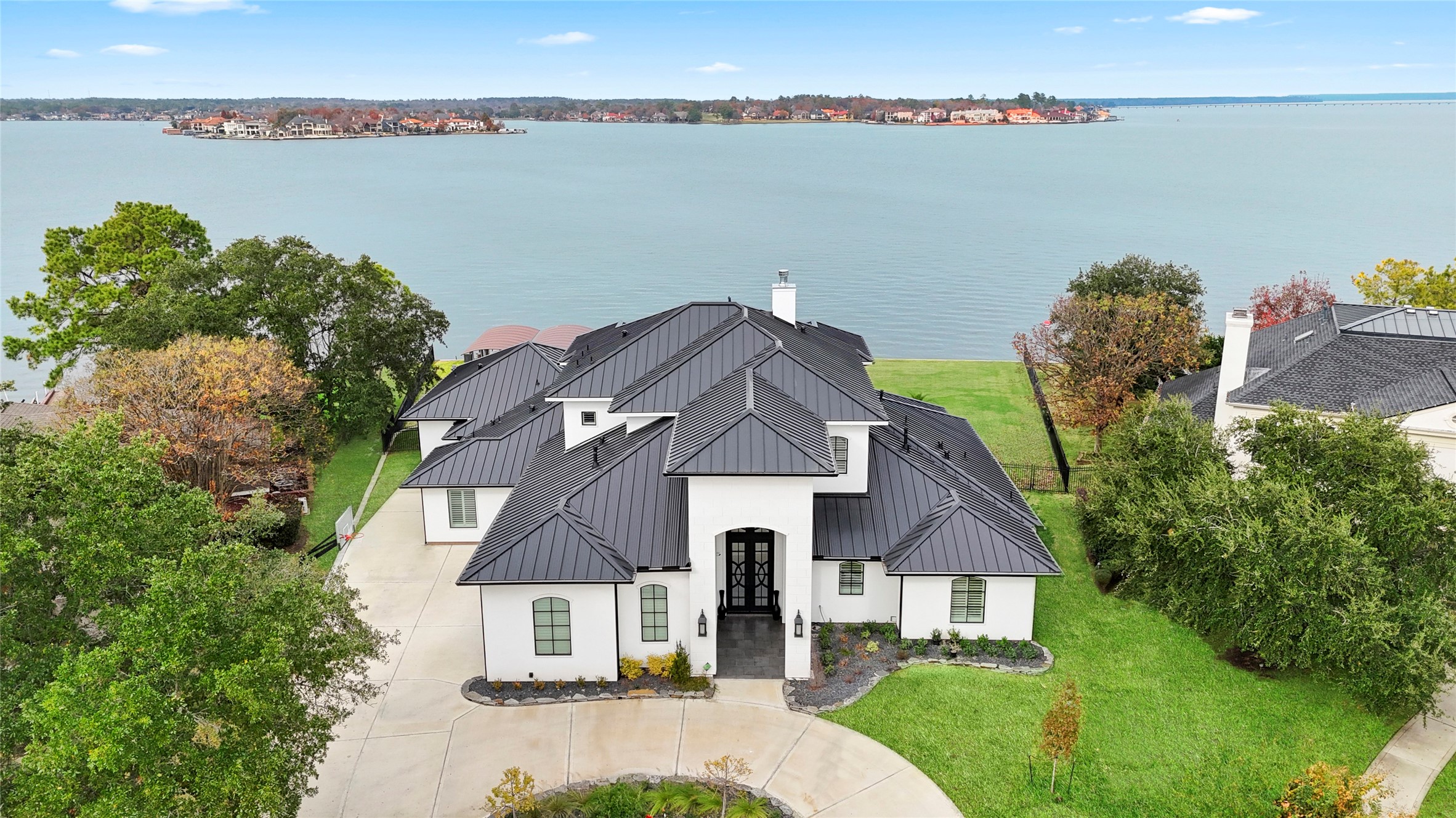 11 Lake Estates Court Montgomery TX 77356