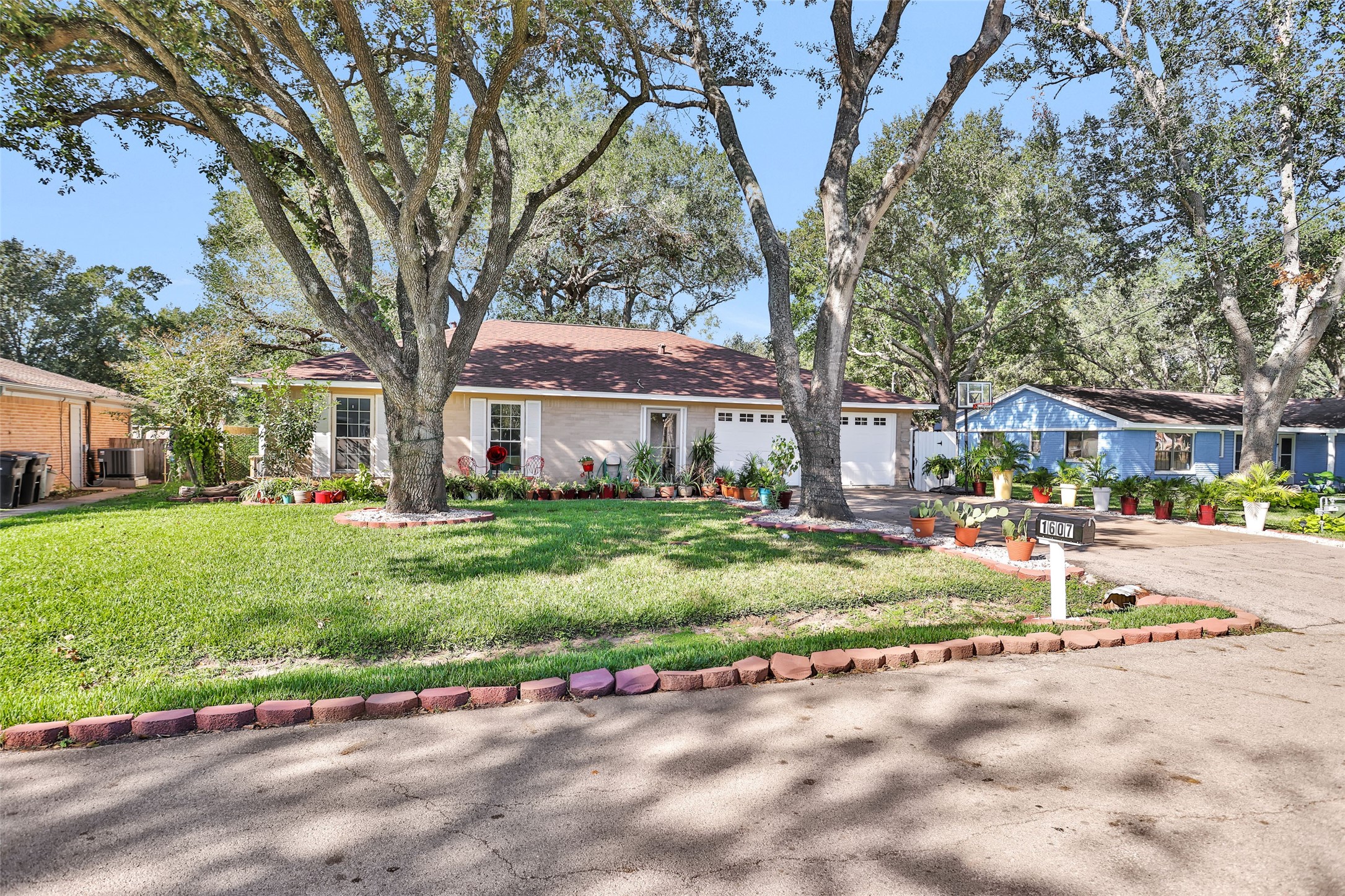 1607 Sanford Street Katy TX 77493