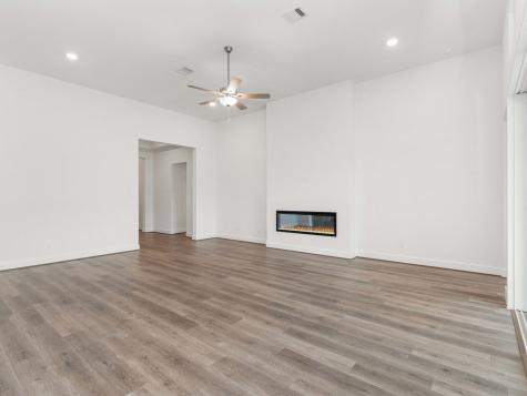 29738 Shady Glade Magnolia TX 77354