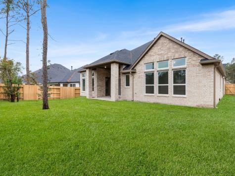 29738 Shady Glade Magnolia TX 77354