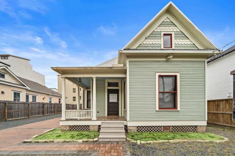 1907 Crockett Street Houston TX 77007