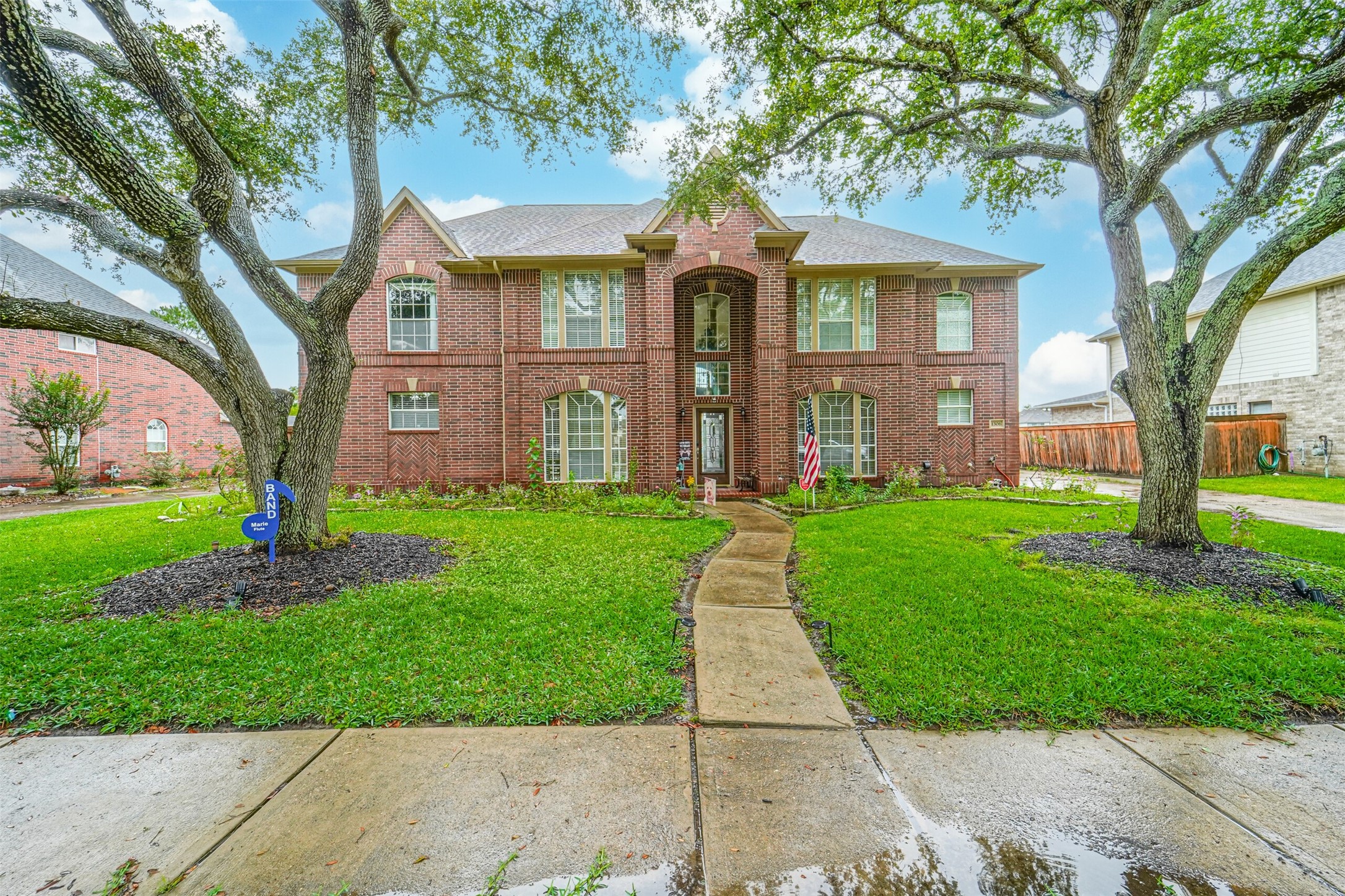 1306 Edgewater Drive Friendswood TX 77546