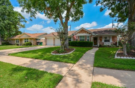8207 Misty Vale Lane Houston TX 77075