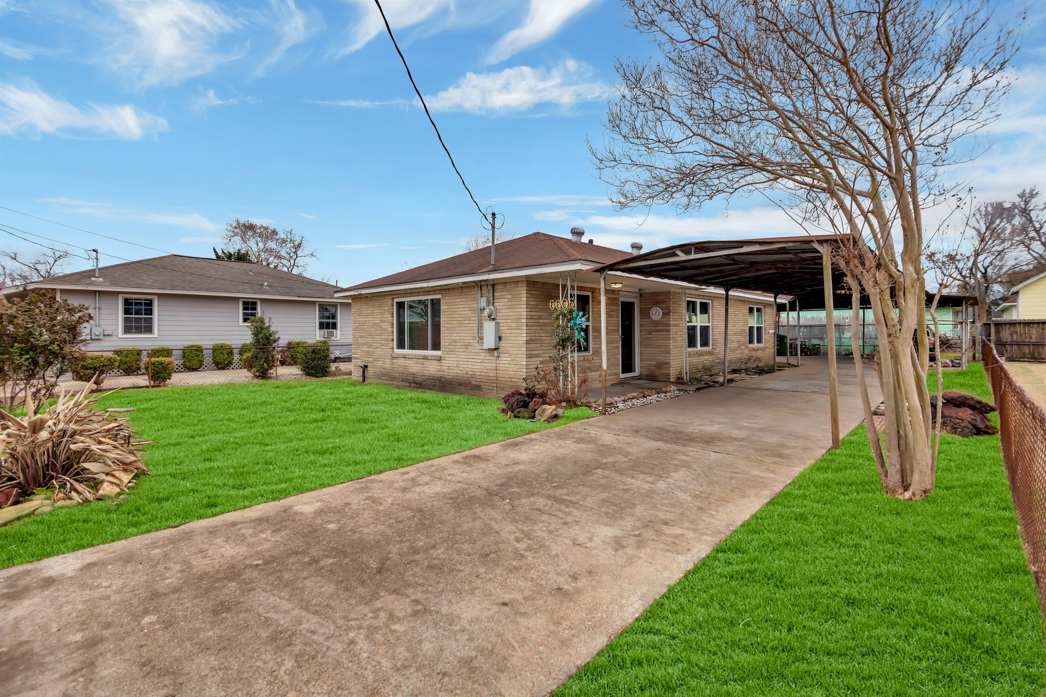 6606 Alderson Street Houston TX 77020