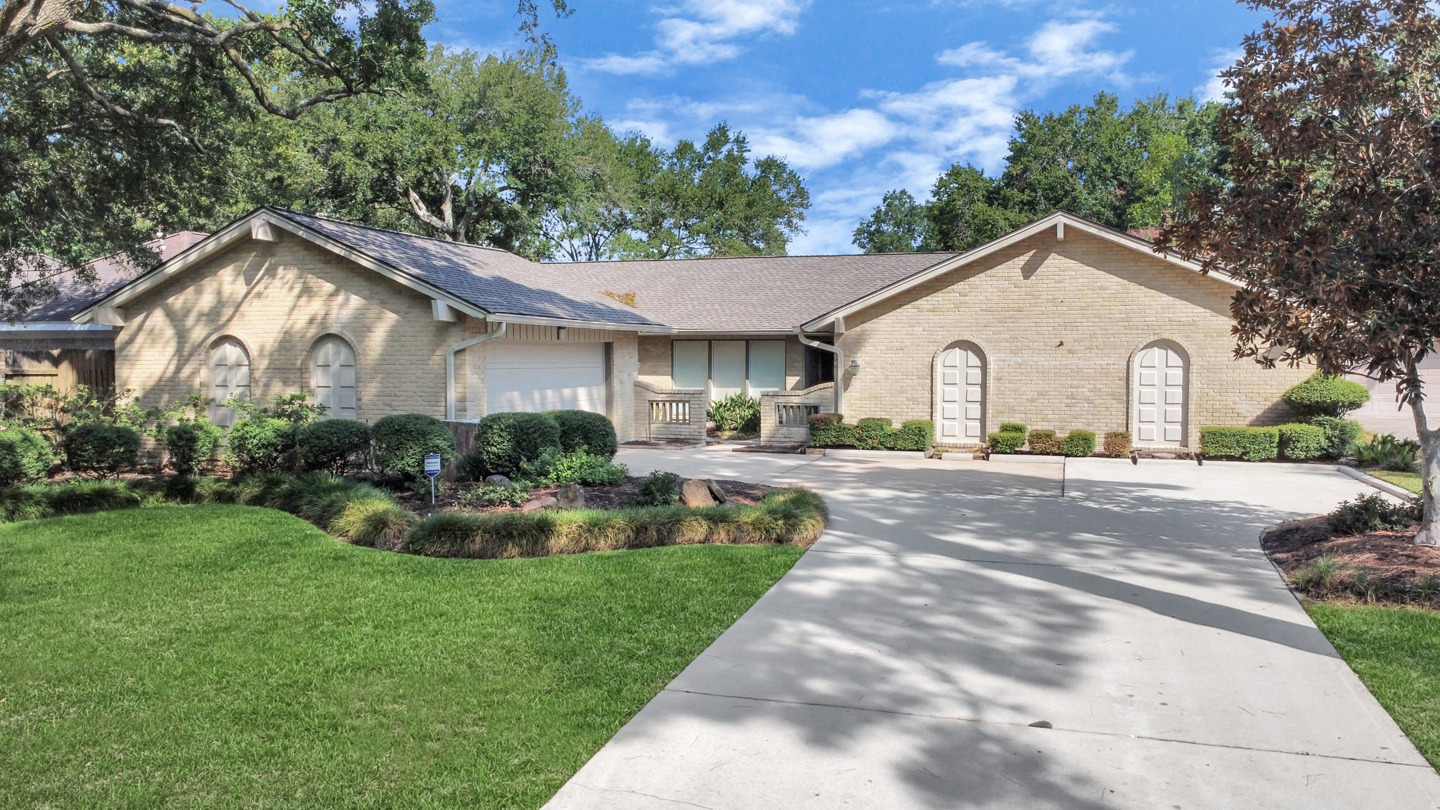 4015 Bayou Grove Drive Seabrook TX 77586