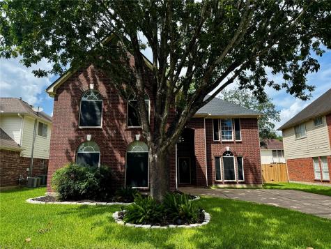 1037 Glenview Drive Pearland TX 77581
