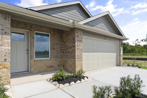 4021 Bronco Station League City TX 77573